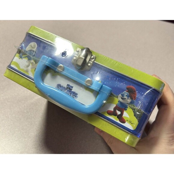 NEW Sealed Yellow/Blue Collectible 2011 The Smurfs Movie Metal Lunchbox Tin - Picture 6 of 6